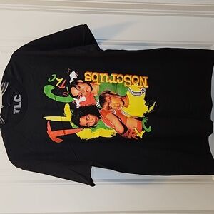 *NWOT* TLC Band Graphic Tee